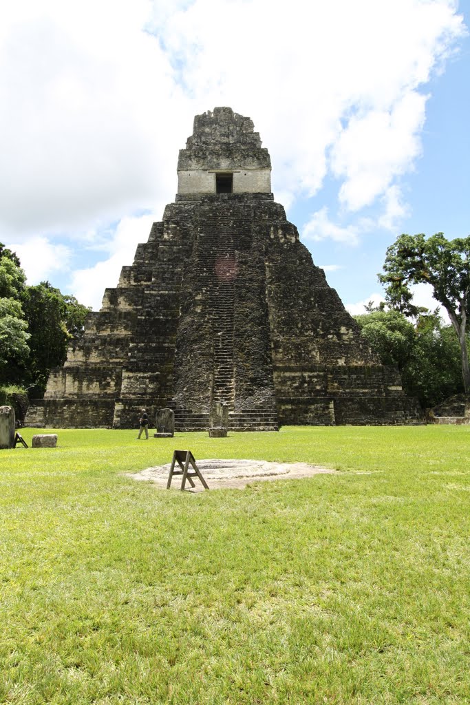 TIKAL PETEN by JUAN PASCUAL