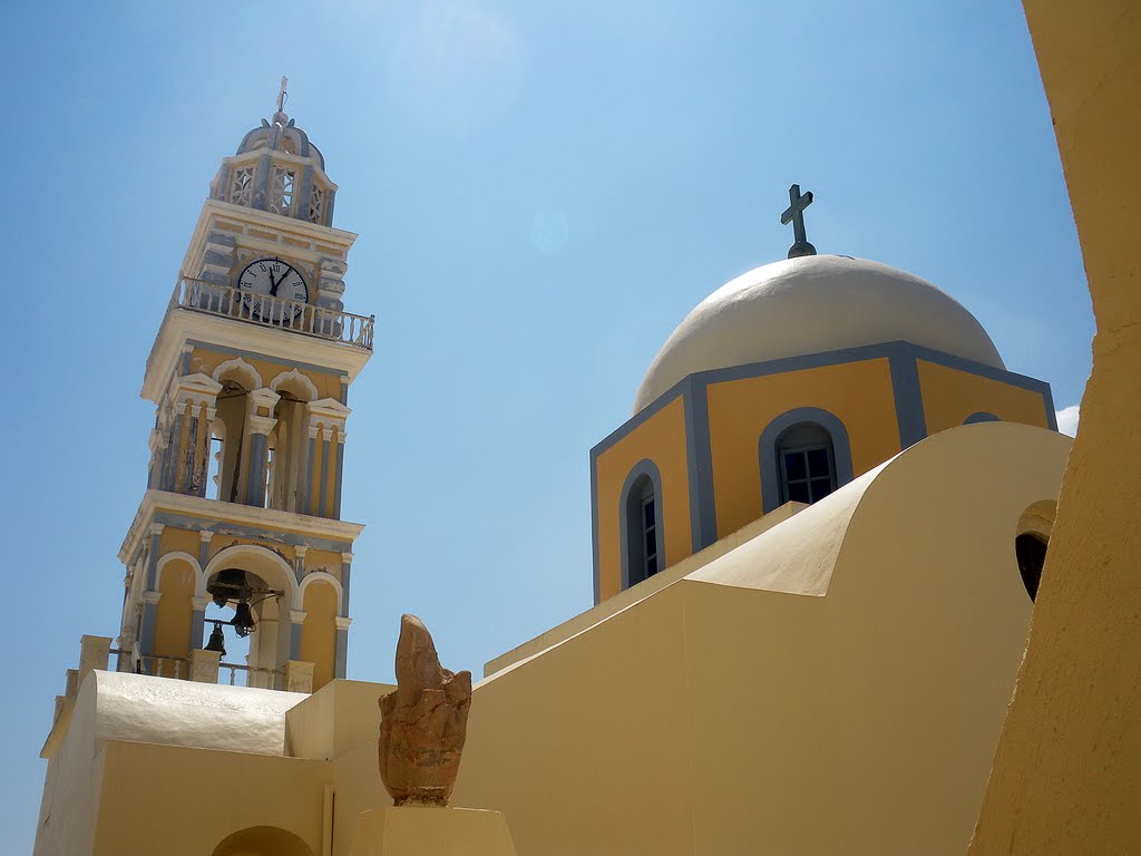 Cúpulas iglesia Santorini by JJKing