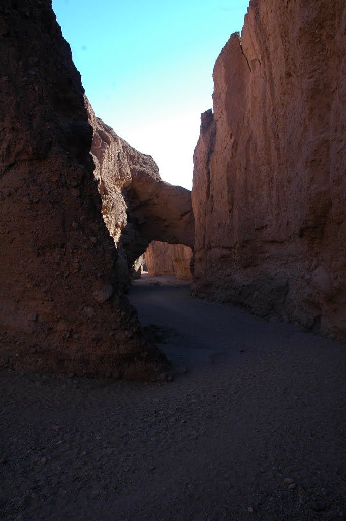 Death Valley - Natural Bridge - giorgio@riboni.net by Giorgio Riboni