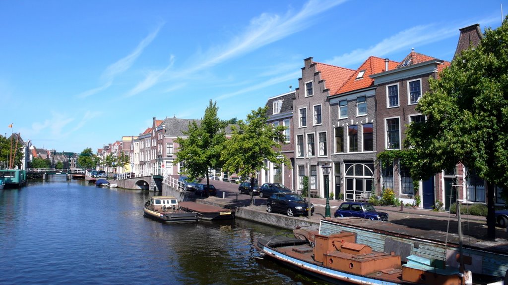 Rijnbrug Leiden by Vitum