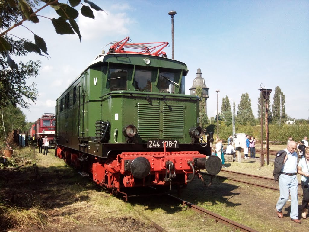 244 108, Bw Schöneweide, Berlin, September 2010 by Berlin Verkehr