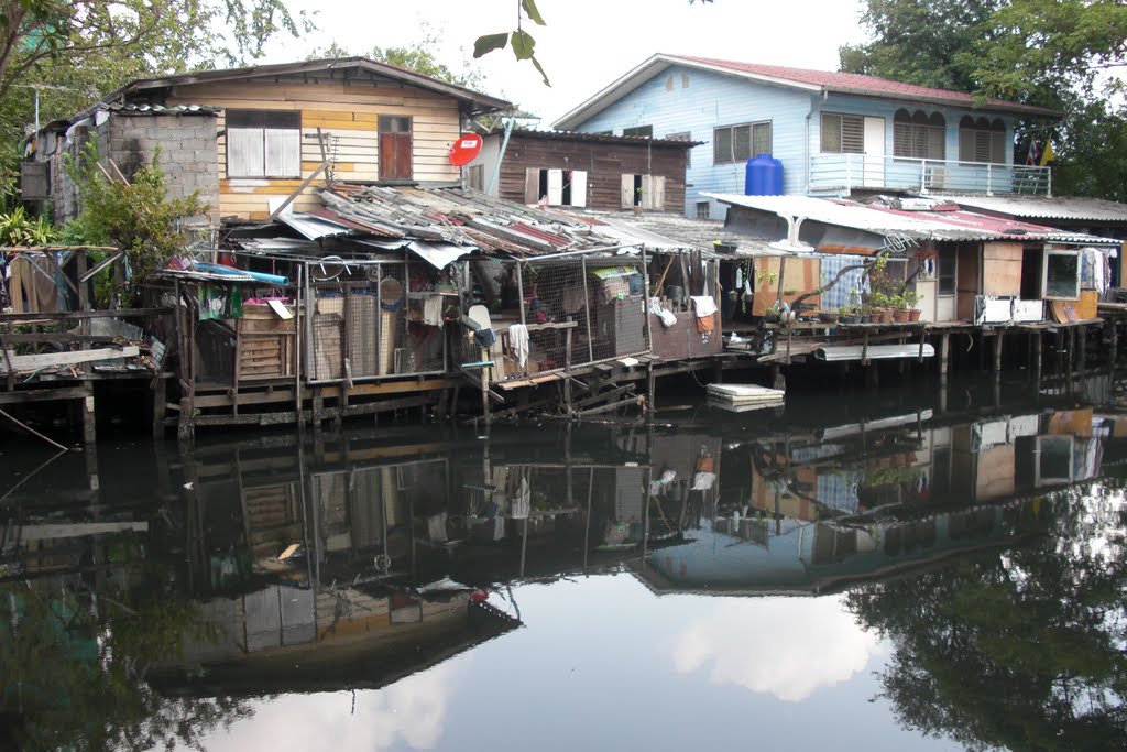 Amazing Thailand Khlong Bang Sue by Holger Bauer