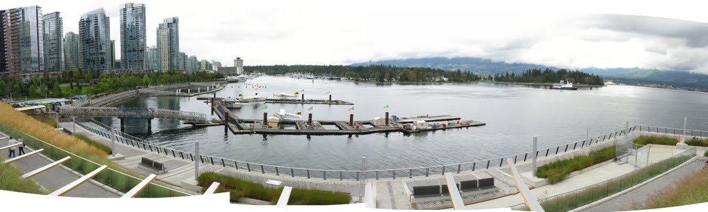 Coal Harbour, Vancouver by wf99