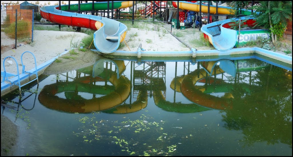 Aqua park from the communist era by Dénes László