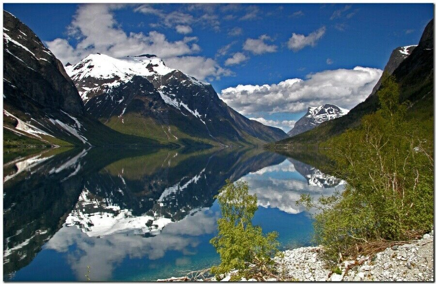 Eikesdalsvatnet. Norway. by Bjørn Fransgjerde