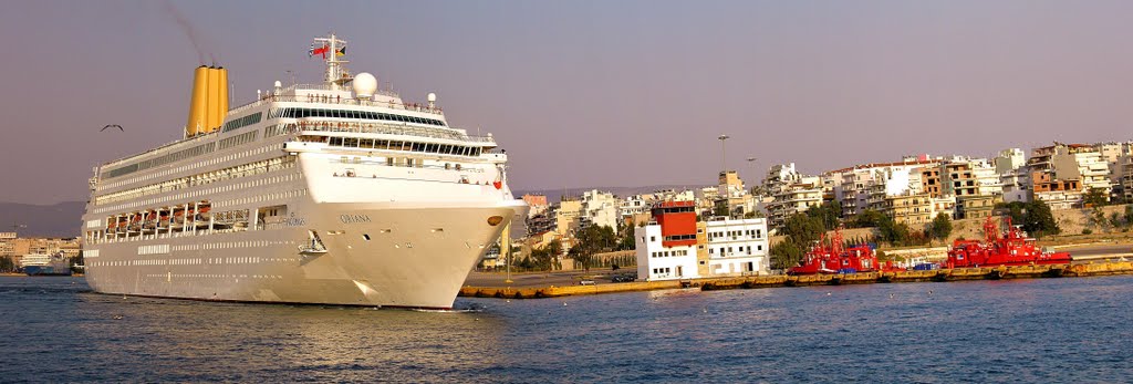 The cruise ship ORIANA.... by Thanasis Sallas (ths…