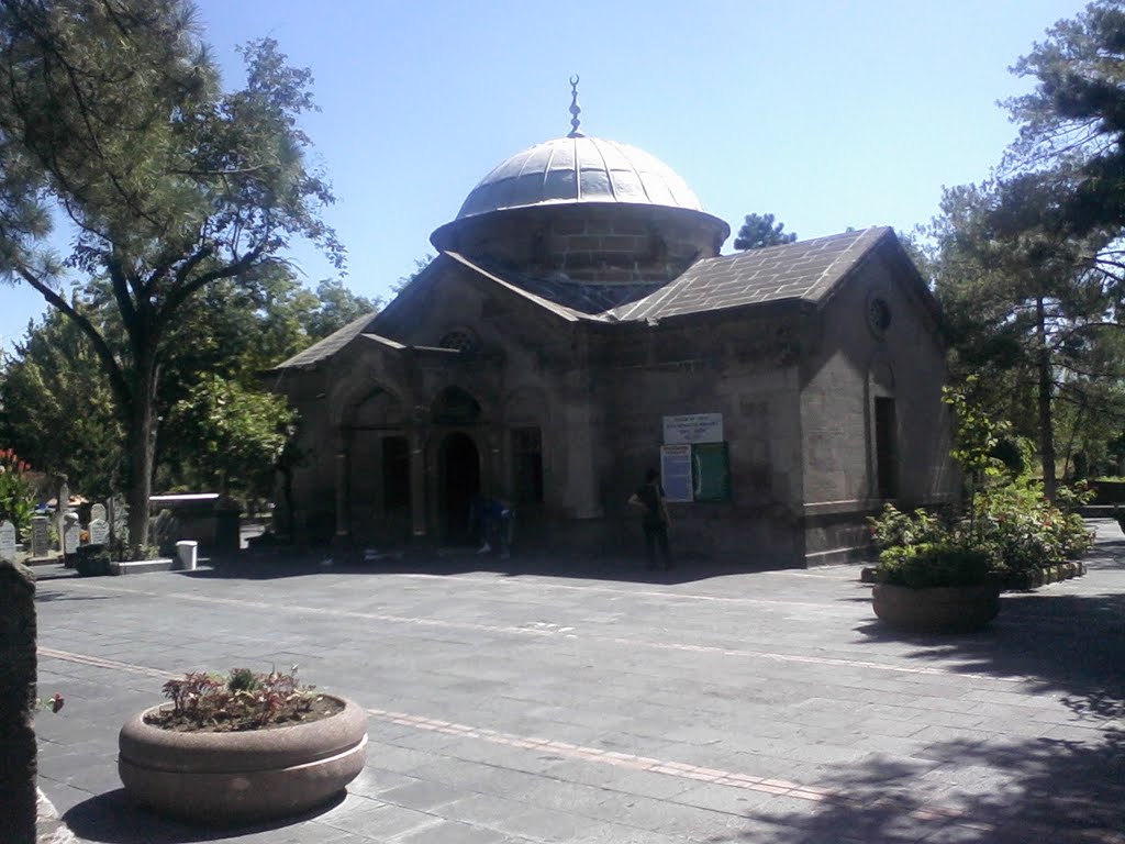 Kayseri seyyid burhanetdin türbesi by turan kıymet