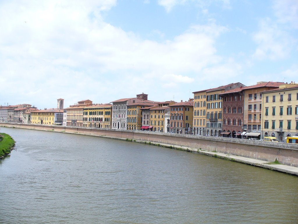 Pisa - Ponte di Mezzo - view of Arno & Lungarno Antonio Pacinotti by jeffwarder