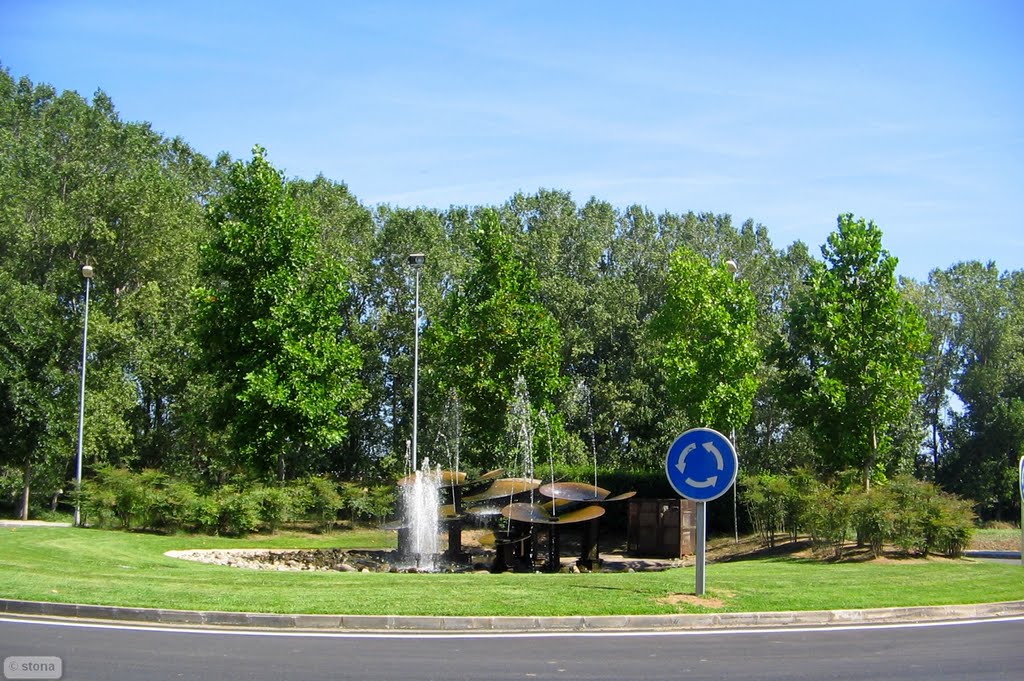 Maçanet de la Selva, Catalunya by STONA