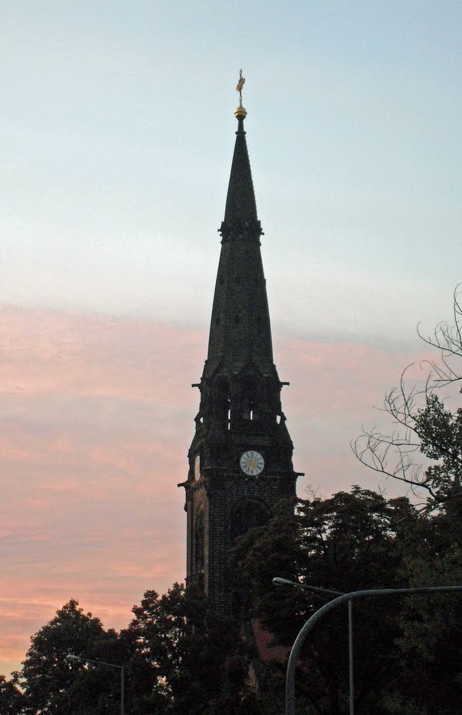 St. Martin Kirche (Sonnenaufgang) by kampfmops 1976