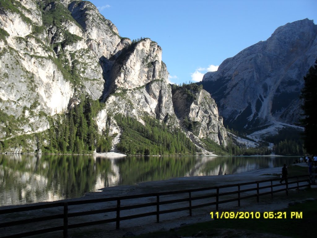 Lago di Braies by Paolo Bassoli