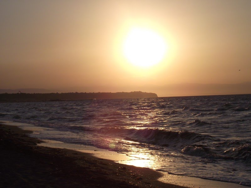 Sunset from peraia beach by zeronerone