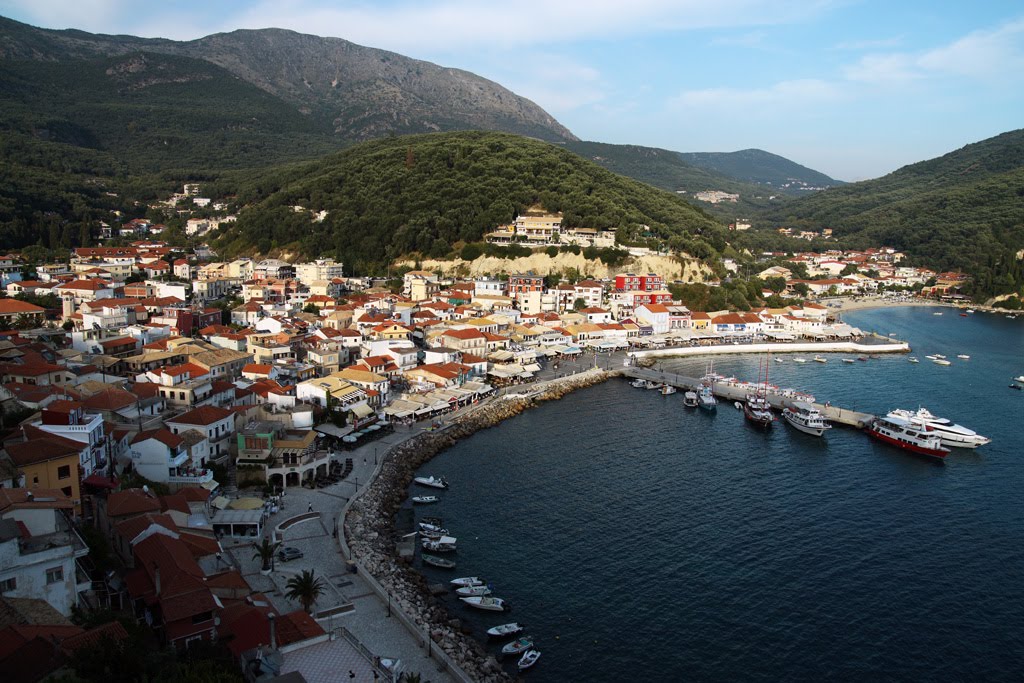 Parga by Stratos Katrakazas