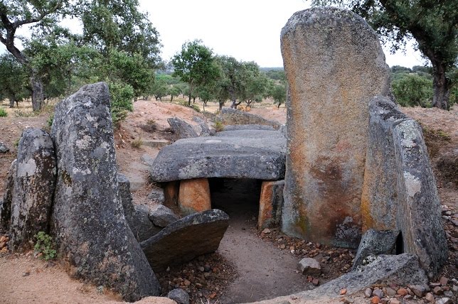 Dolmen del Lácara by xiscu