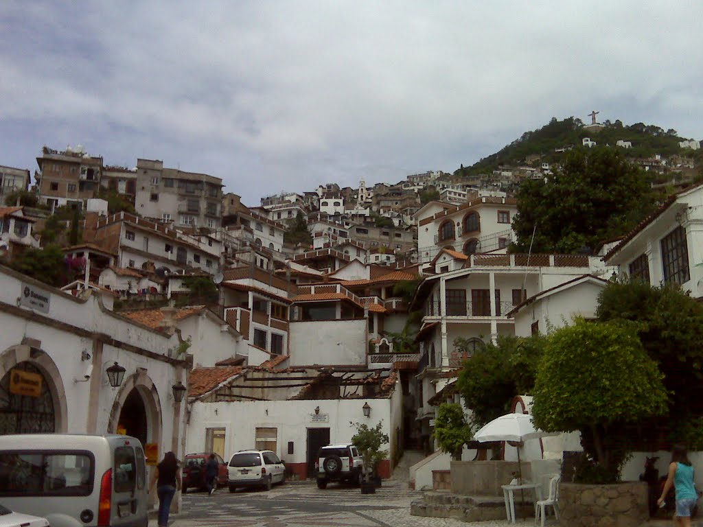 Taxco de Alarcon by Nouhle Escalona