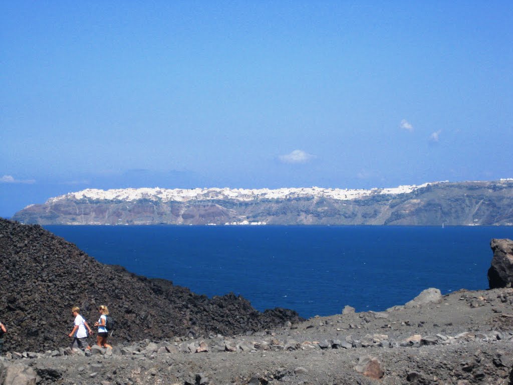 Thira desde la Caldera by Yria Flavia