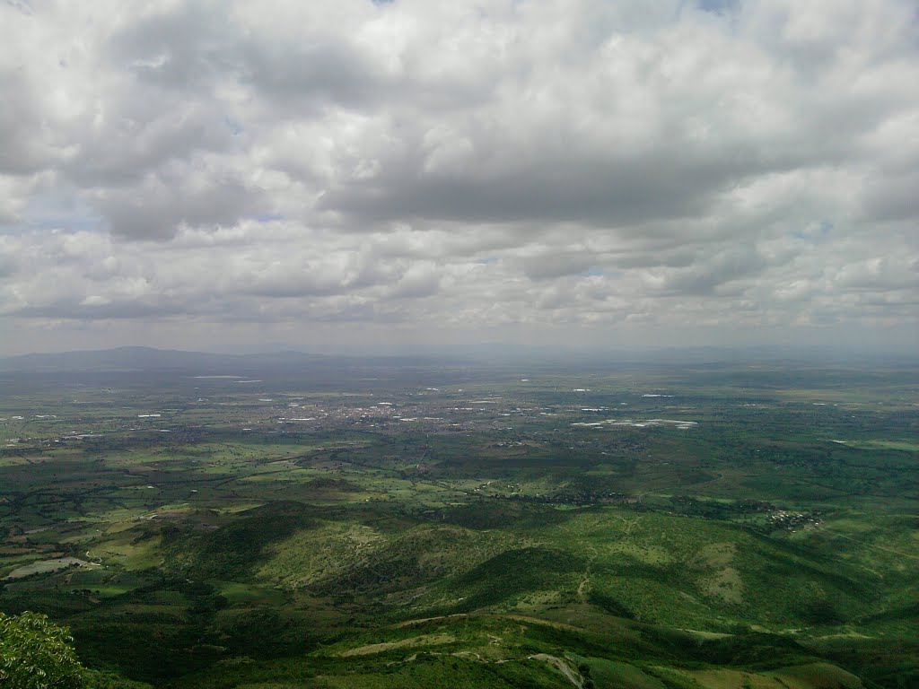 Vista panorámica de Silao desde Cristo Rey by 51Pin