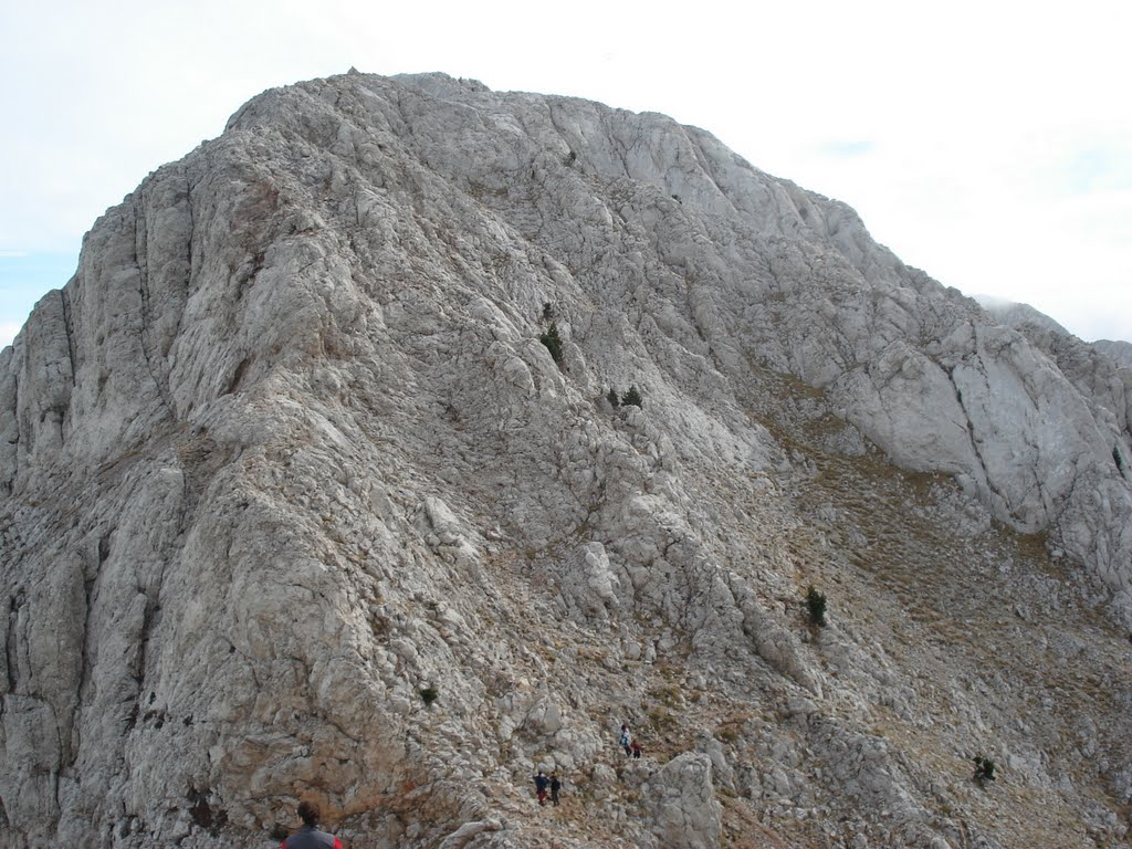 Pedraforca A prop del Cim by Xavier Ponga