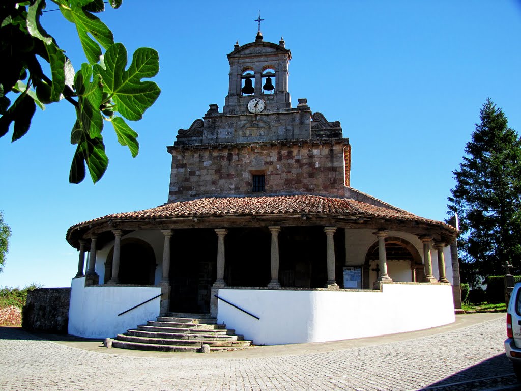 Iglesia de San Juán de Amandi, Villaviciosa. Principado de Asturias. by Valentín Enrique