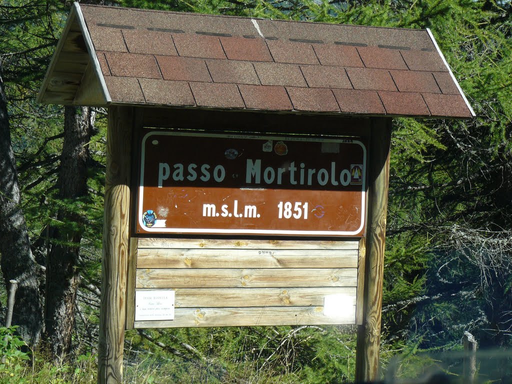 Passo del Mortirolo 1851 m.s.l.m. by Stefano Sun Colturi 81 - Valdisotto