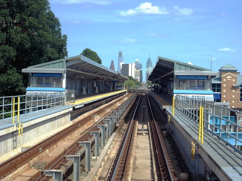 The 46th Street Station of SEPTA EL (the Blue Line) by Justin Zhu