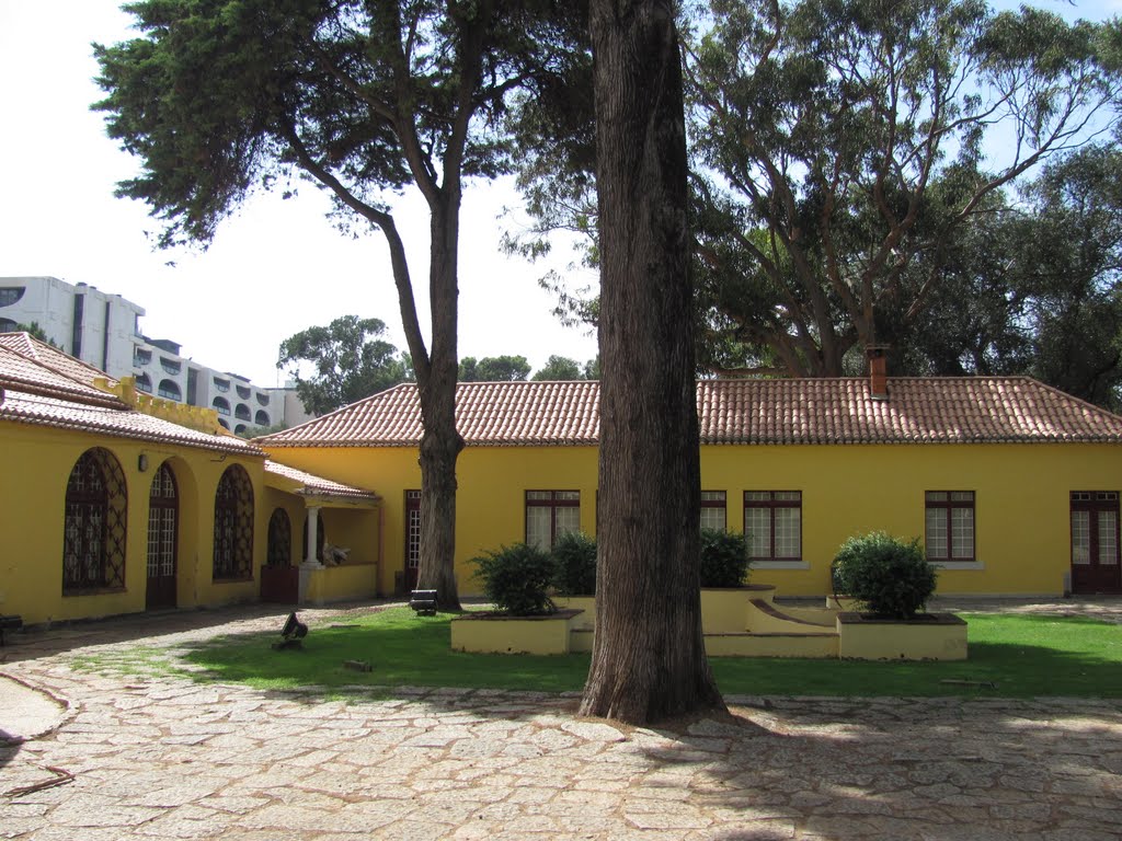 Cascais - Palácio dos Condes de Castro Guimarães, 2010Set by Luís Paiva Boléo