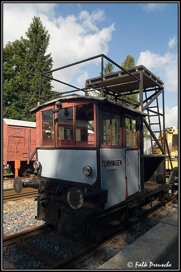 Turmwagen der Oberweißbacher Bergbahn by Falk Preusche