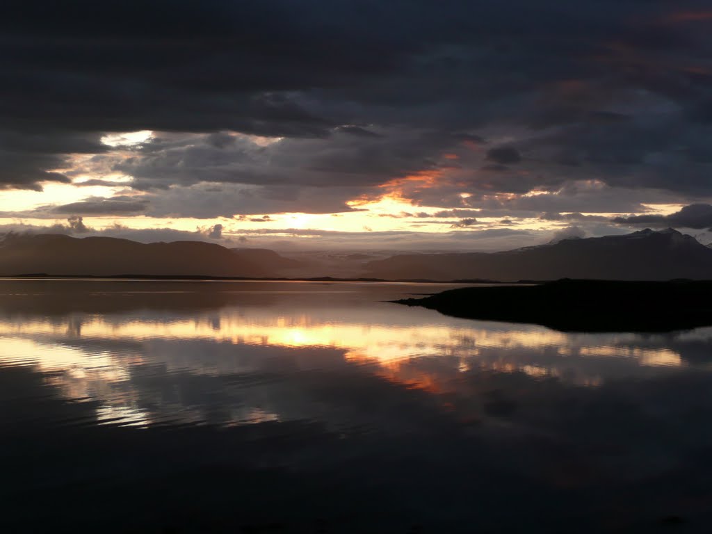 The Höfn Sunset by Eudald Trull (Kaiser…