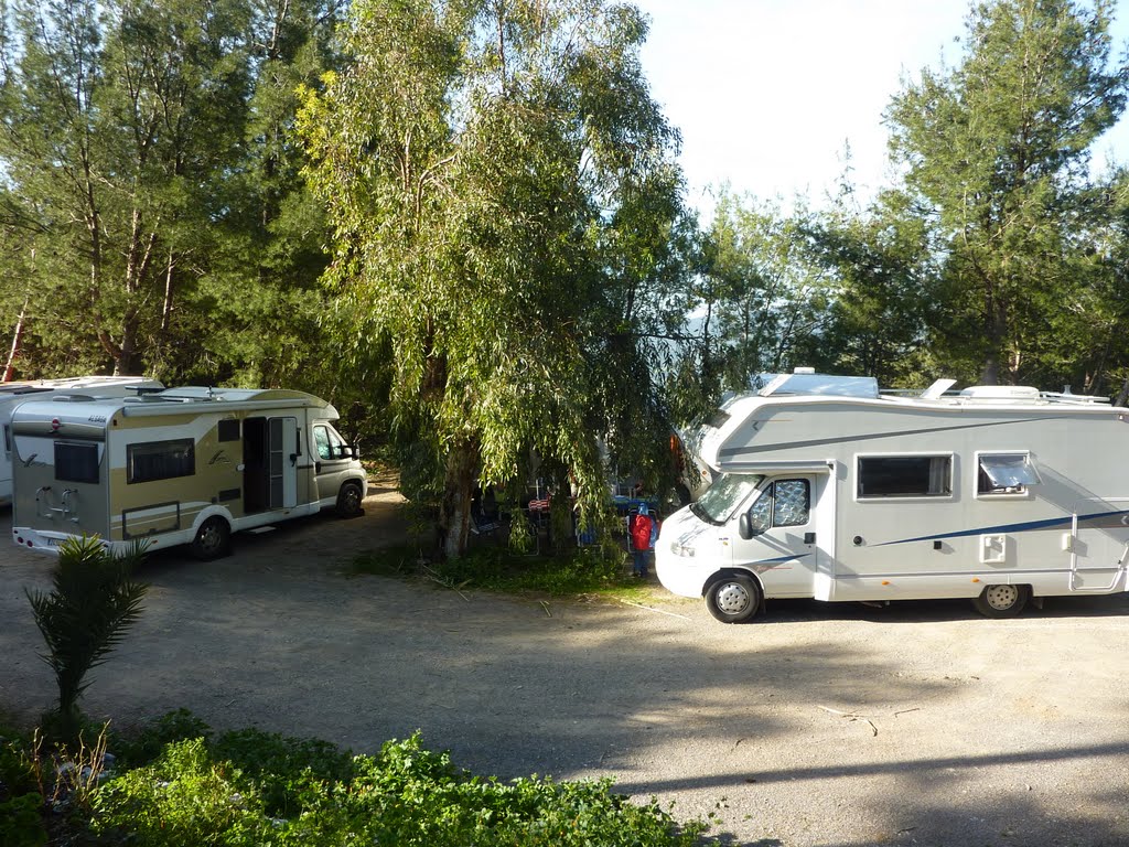 Camping Chefchaouen.http://viajar-con-autocaravana.blogspot.com/ by alfredo sarria (alsa…