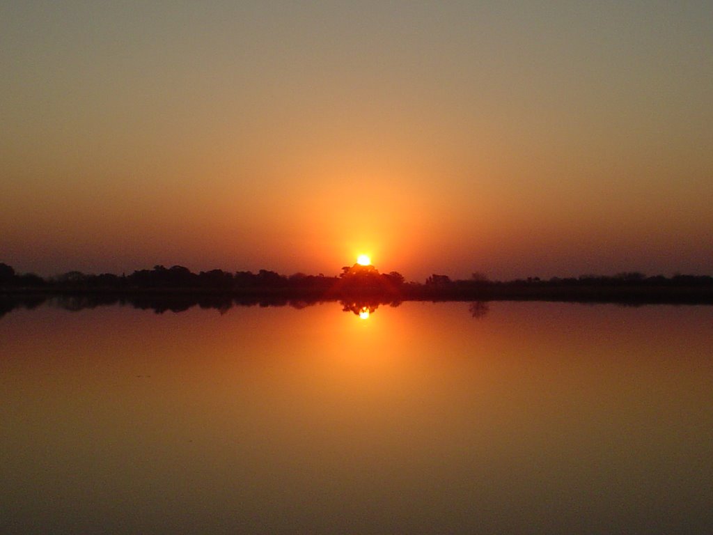 Atardecer en la Laguna by ma&mi