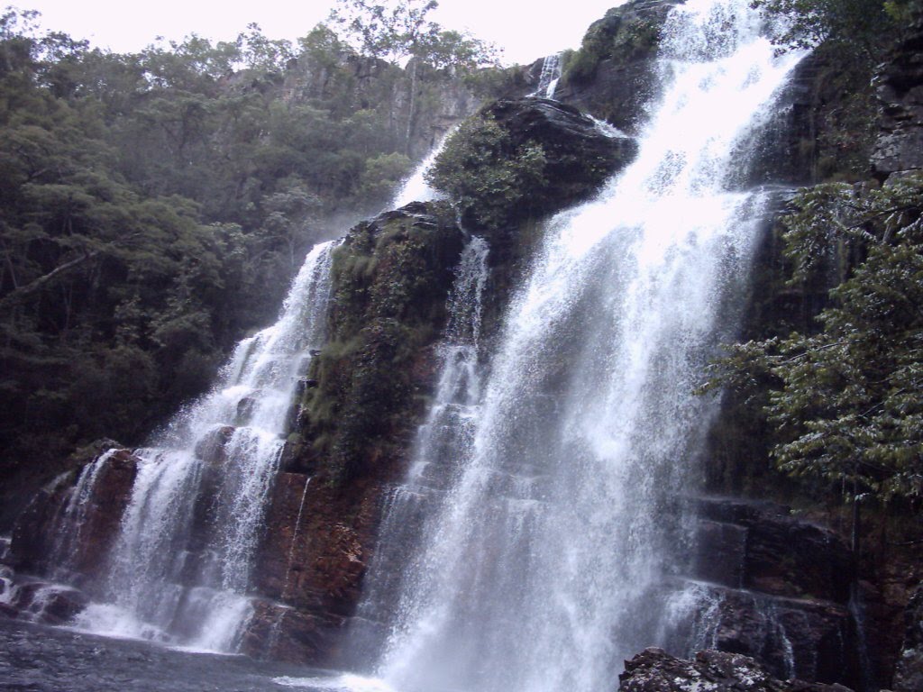 Cachoeira Almécegas by Frederico Veloso