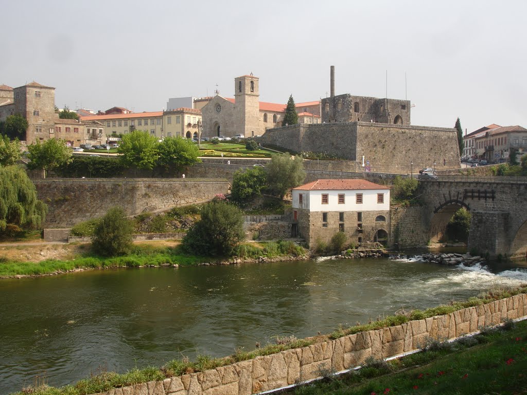 Cidade de Barcelos by zitojesus