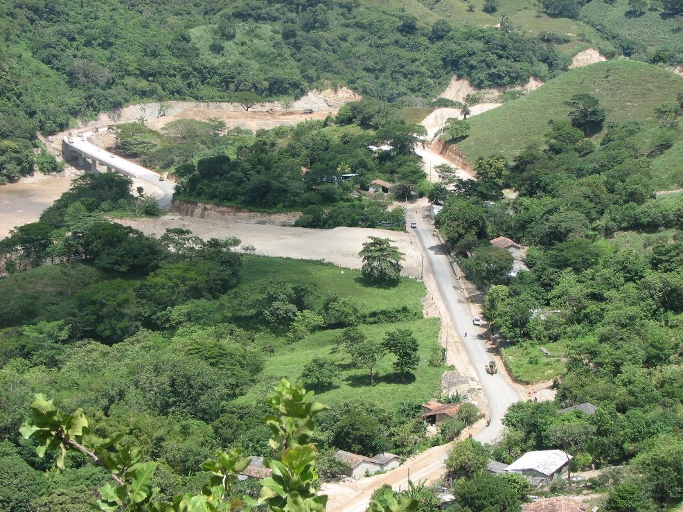 Carretera Longitudinal del Norte (Metapan-Santa Rosa Guachipilin) by j.villegas