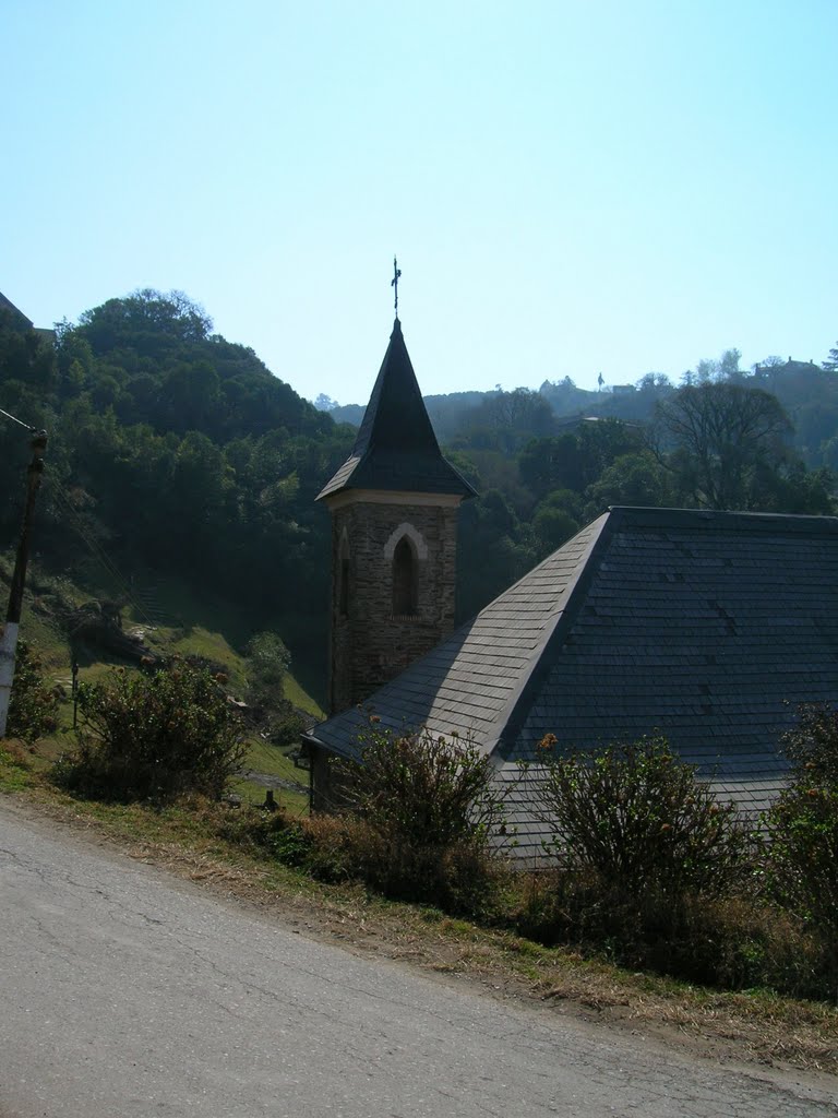 Iglesia. (Villa Nougués, Tucumán) by Fernando Mantese