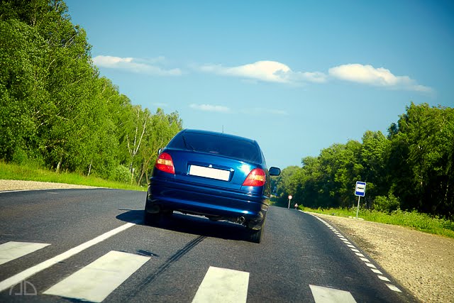 Passenger Cars on the highway by VinsenT