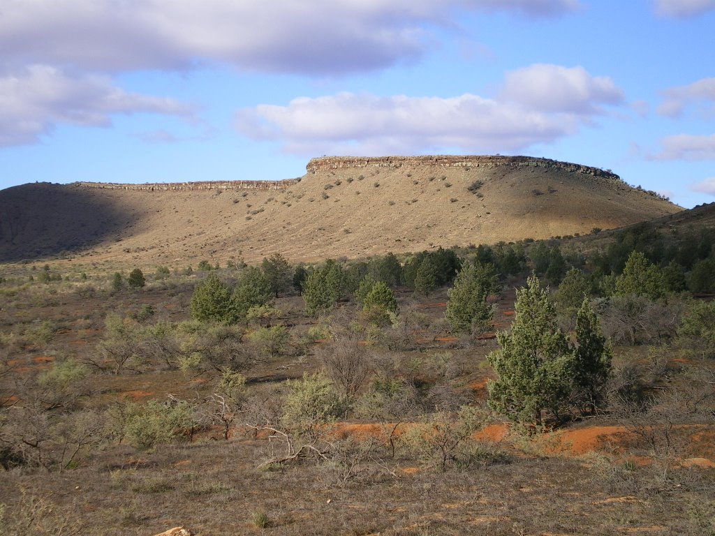 Great Wall of China - Flinders Ranges by Bill Spragg