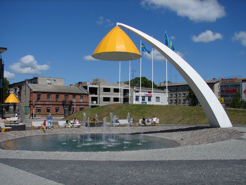 Central square of Rakvere by Janek Savik