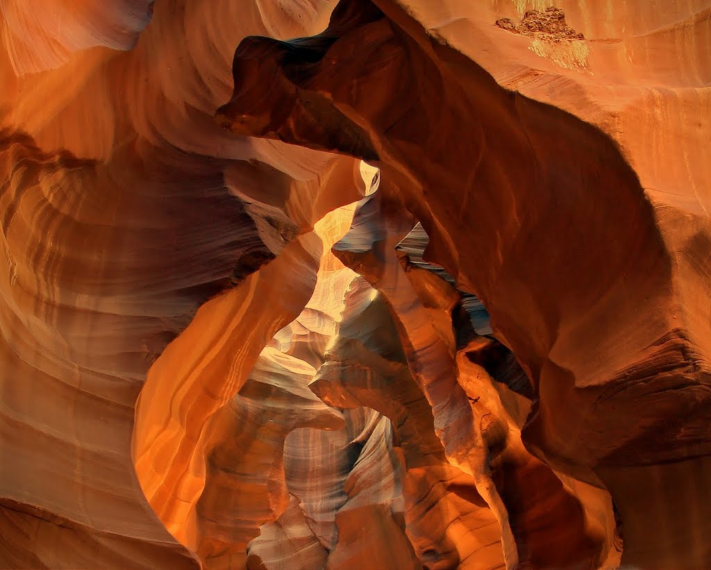 Slot Canyon - Antelope Canyon by photophilde