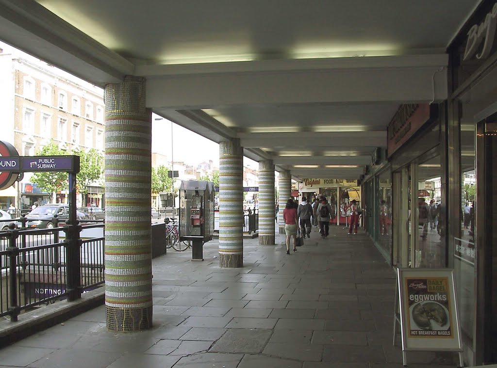 Colourful Columns by urbaneyeorguk