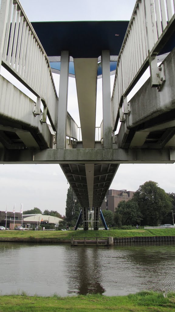 Frankhuisbrug by Symen Postema