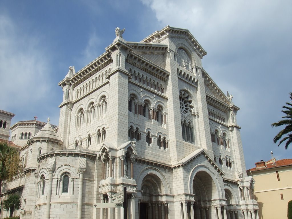 Cathédrale de Monaco by nschwein