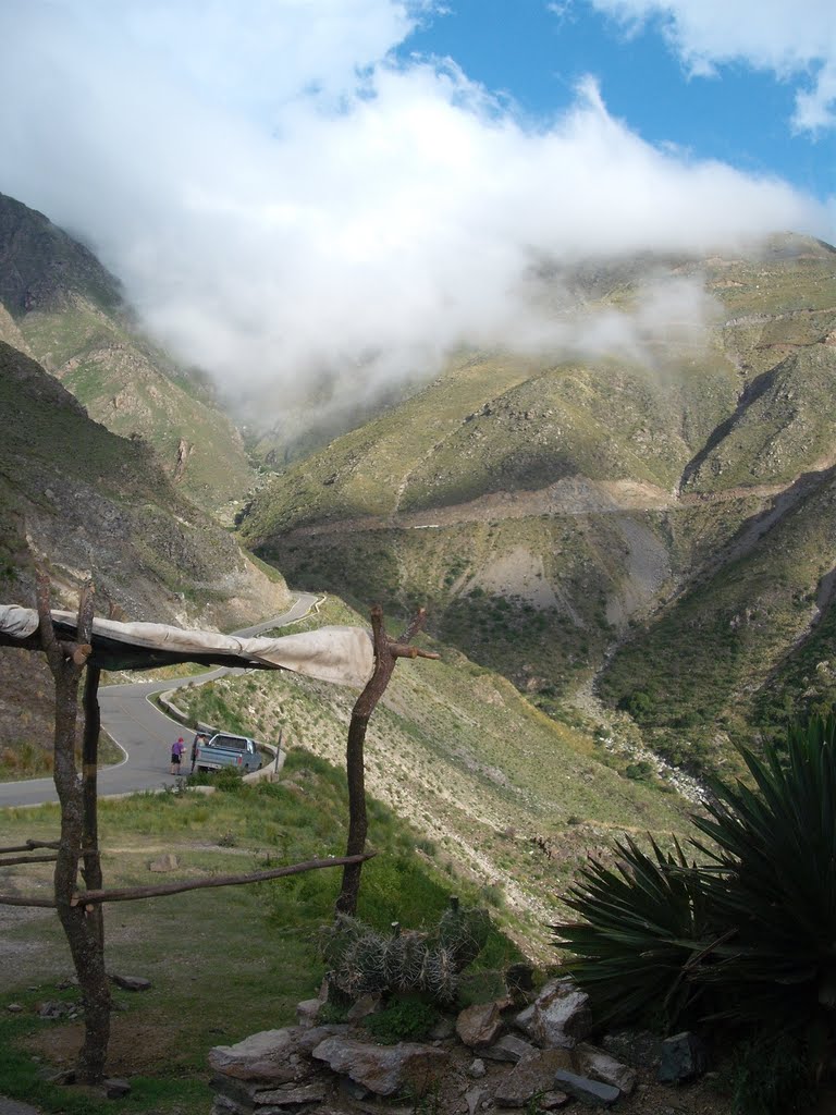 Desde el primer mirador; y hacia el segundo by Javierhoracio