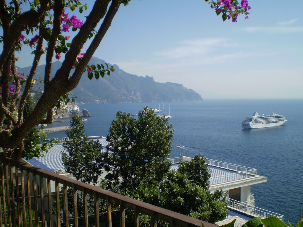 Amalfi panorama da una loggetta by Arch. Vincenzo Vitie…