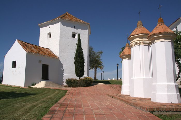 Ermita de San Roque by marathoniano