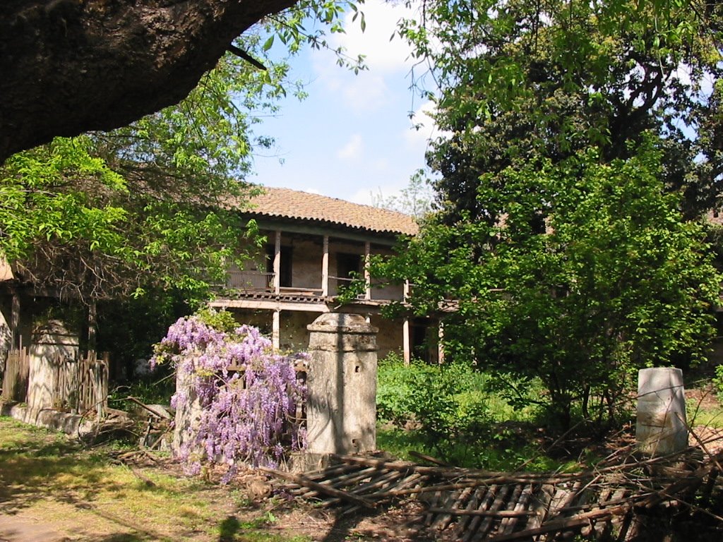 Casa romantica by Santos Fernández