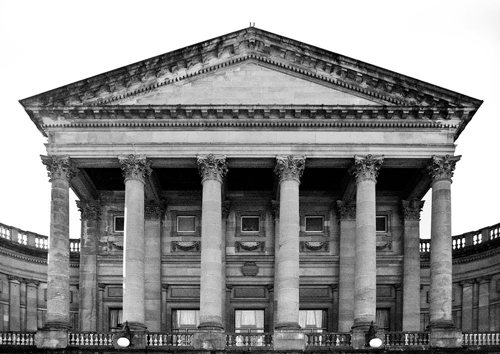 Paisley Town Hall by Joe Son of the Rock