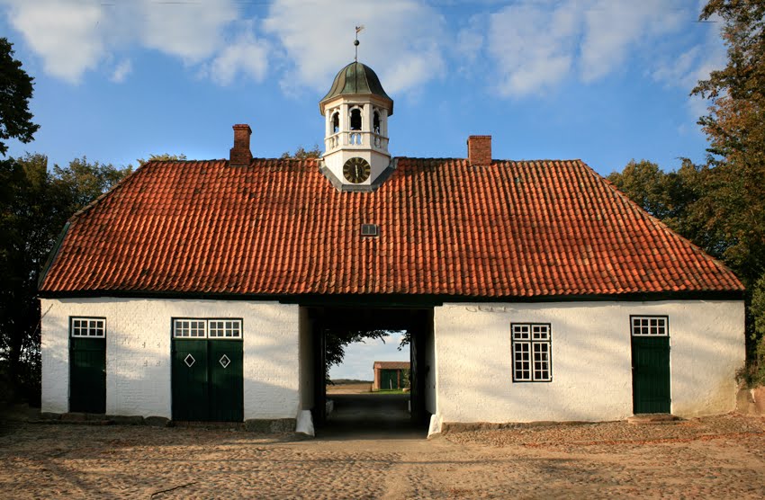 Torhaus "Schloss" Gelting by Wolfhaans