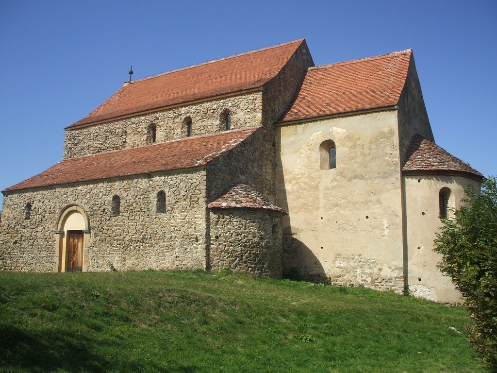 Michelsberg Fortress Church, Sibiu County by Corneliu Anca