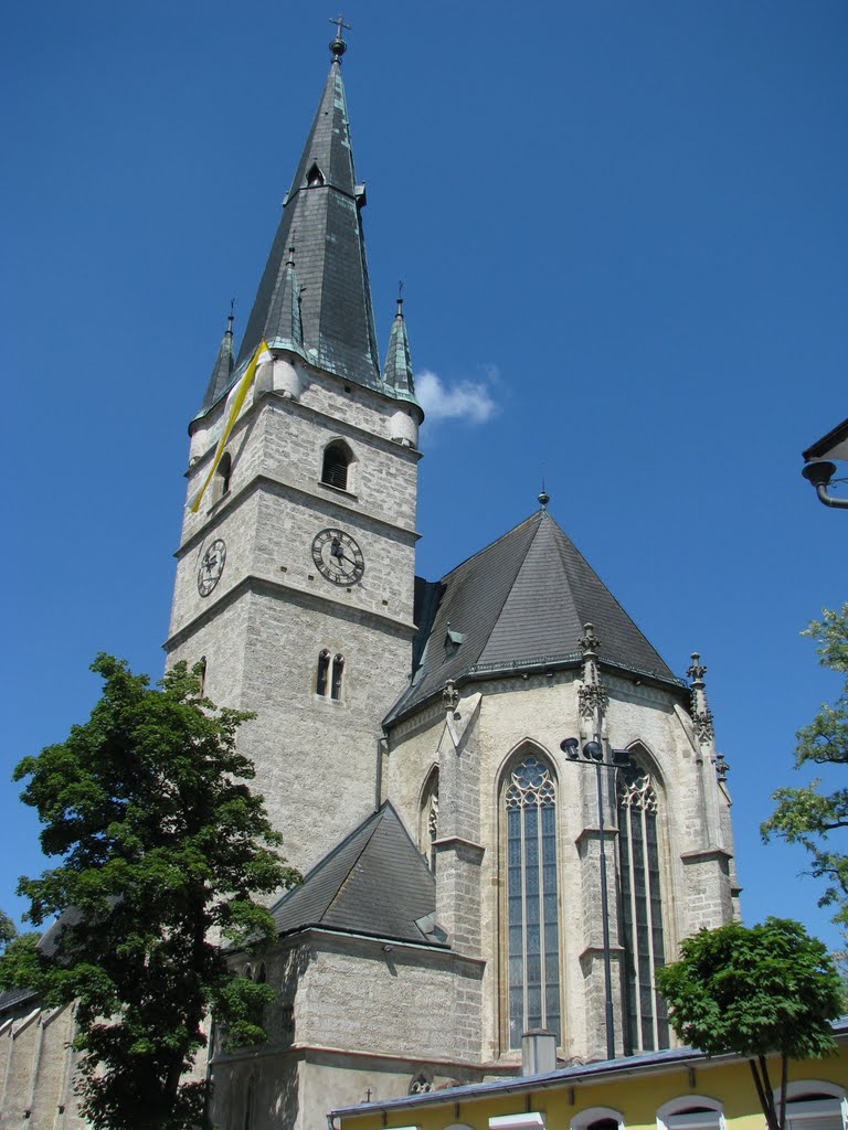 Haag Pfarrkirche by nc57&evab.