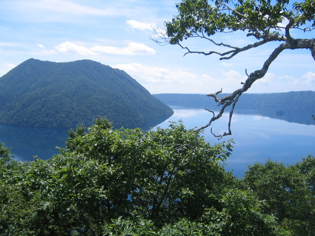 Lake Mashuu（裏摩周） by namiji